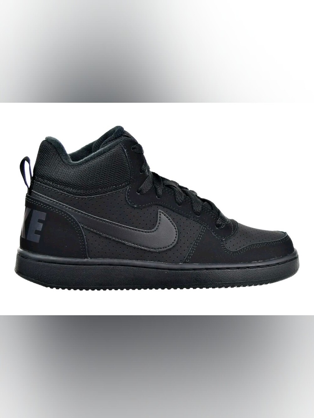 Nike  Men's Black Mid-Top Sneakers - Stylish Everyday Comfort Size 6 Y
